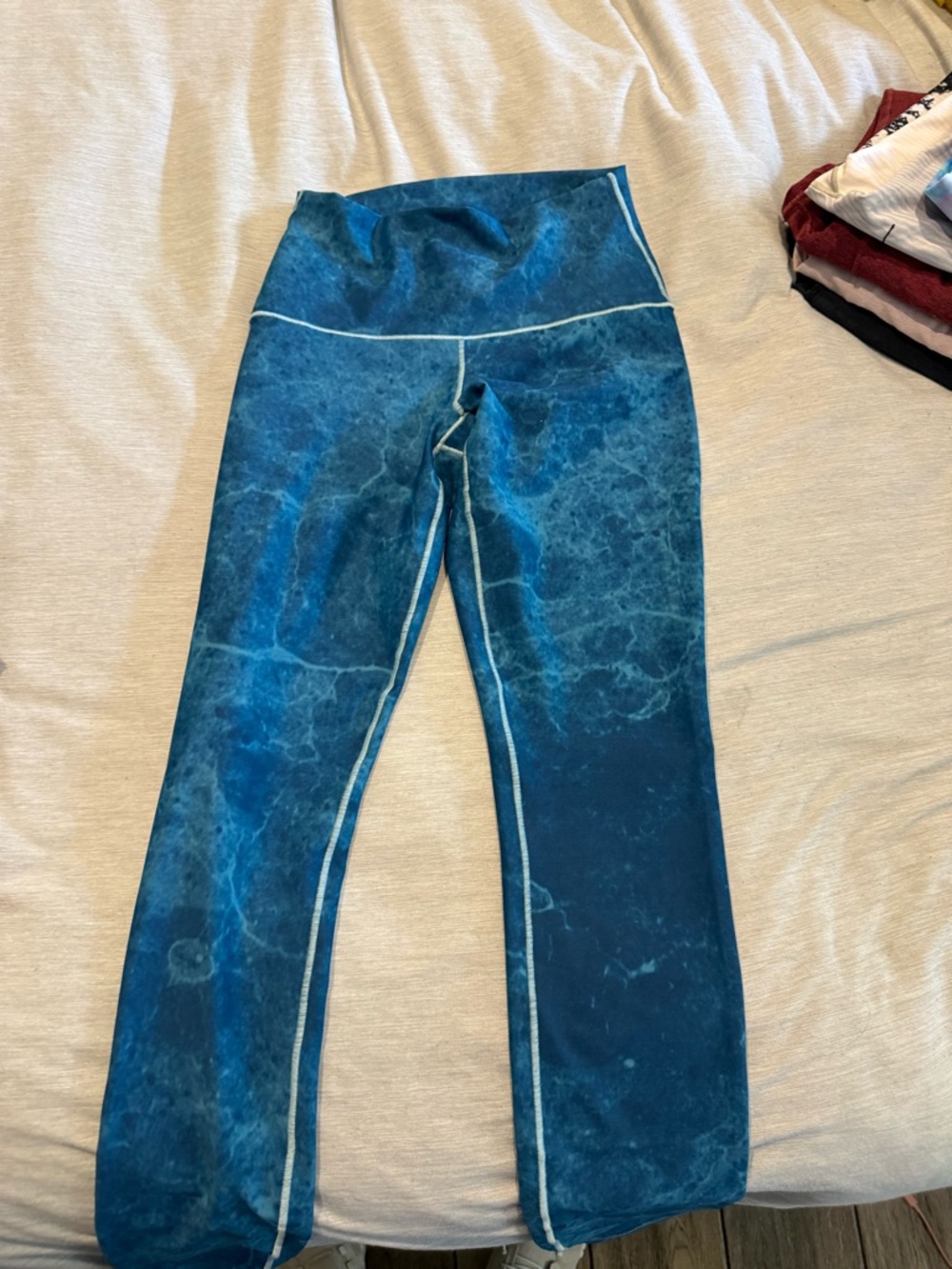 High-Waist Ocean Marble Print Leggings